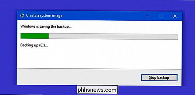 Slik lager du en System Image Backup i Windows 7, 8 eller 10