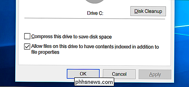 Skal du bruke Windows komprimering på fulldisk for å spare plass?