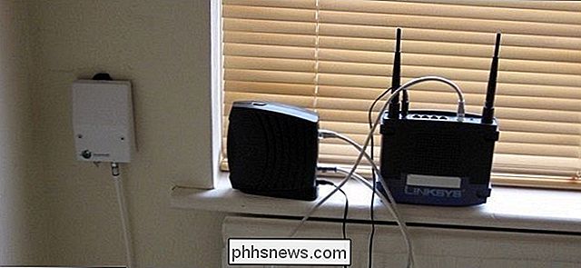 Hva er forskjellen mellom en modem og en router?