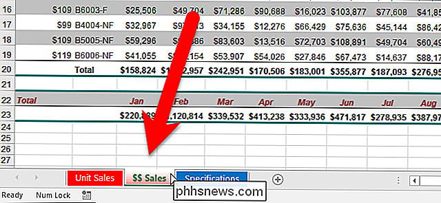 Come cambiare il colore delle schede del foglio di lavoro in Excel