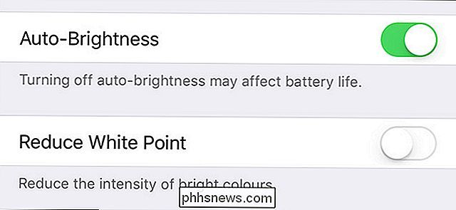 Sådan deaktiveres automatisk lysstyrke på din iPhone
